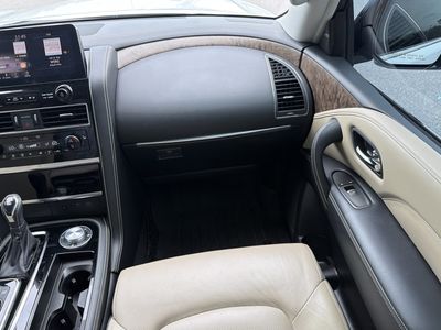 2022 INFINITI QX80 - Photo 15