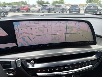 2024 Cadillac LYRIQ - Photo 24