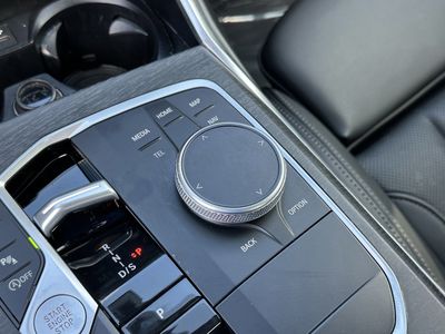 2025 BMW 3 Series - Photo 29