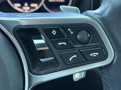 2023 Porsche Cayenne - Photo 34