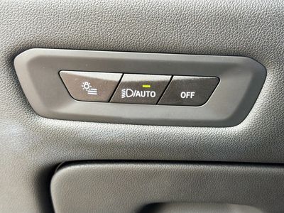 2025 BMW X5 - Photo 33