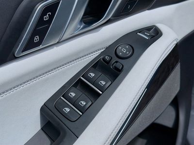 2025 BMW X5 - Photo 21