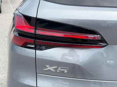 2025 BMW X5 - Photo 8