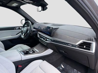 2025 BMW X5 - Photo 12