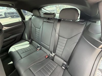 2024 BMW i4 - Photo 19