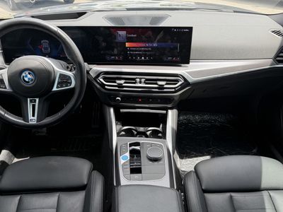 2024 BMW i4 - Photo 15
