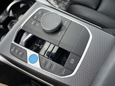 2024 BMW i4 - Photo 34