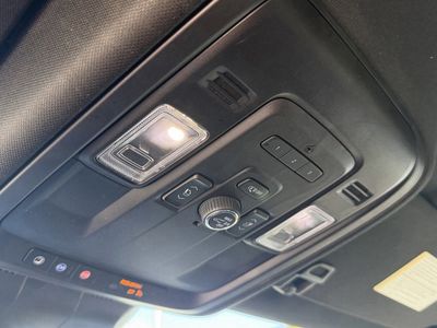 2021 Cadillac Escalade - Photo 33
