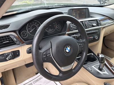 2014 BMW 3 Series - Photo 17
