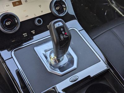 2023 Land Rover Range Rover Evoque - Photo 30
