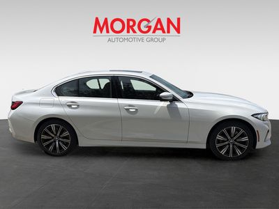 2025 BMW 3 Series - Photo 3