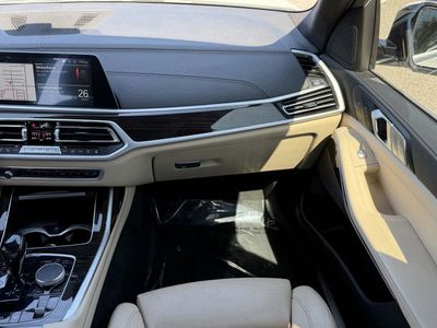 2021 BMW X7 - Photo 18