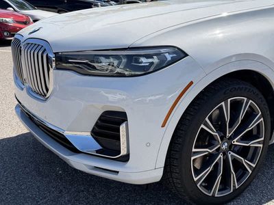 2021 BMW X7 - Photo 9