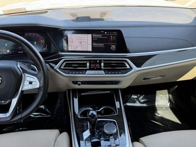 2021 BMW X7 - Photo 17