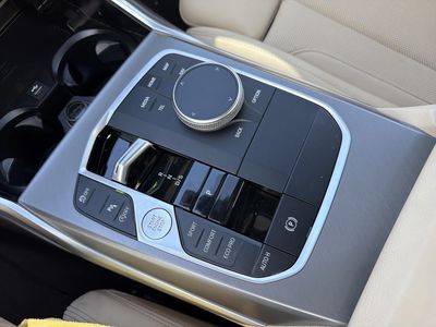 2025 BMW 3 Series - Photo 33