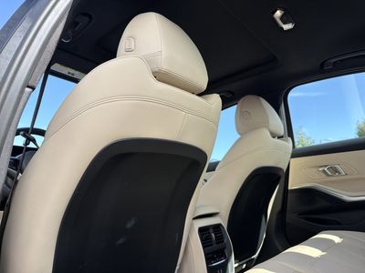 2025 BMW 3 Series - Photo 18