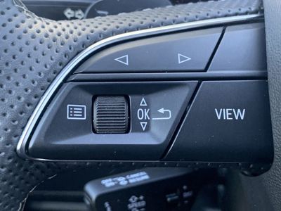 2023 Audi SQ7 - Photo 28