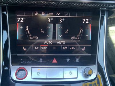 2023 Audi SQ7 - Photo 22