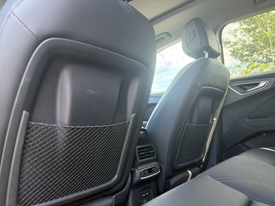 2024 Audi Q4 e-tron — photo 18 view