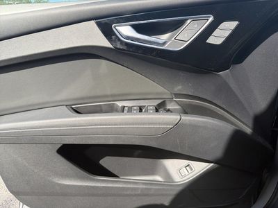 2024 Audi Q4 e-tron — photo 23 view