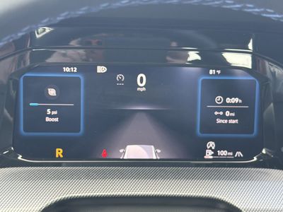 2025 Volkswagen Golf R - Photo 35