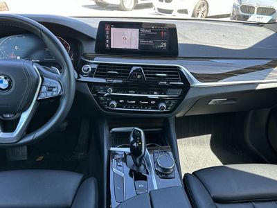 2020 BMW 5 Series - Photo 14