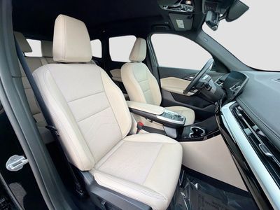 2025 BMW X1 - Photo 16