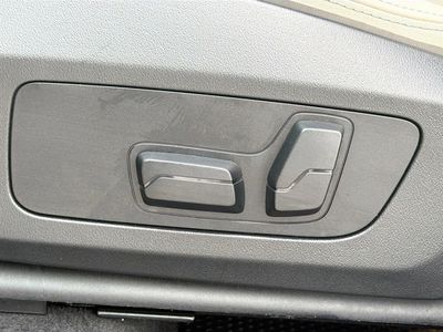 2025 BMW X1 - Photo 25