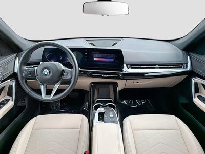 2025 BMW X1 - Photo 17