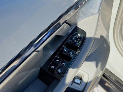 2026 BMW 5 Series - Photo 24