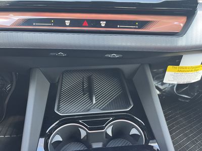 2027 BMW 5 Series - Photo 29