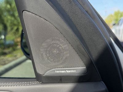 2026 BMW 3 Series - Photo 26