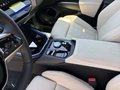 2025 BMW X3 - Photo 22