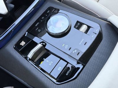 2025 BMW X3 - Photo 34