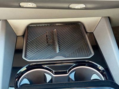 2026 BMW 5 Series - Photo 32