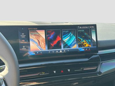2026 BMW 5 Series - Photo 31