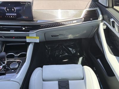 2027 BMW X6 M - Photo 13