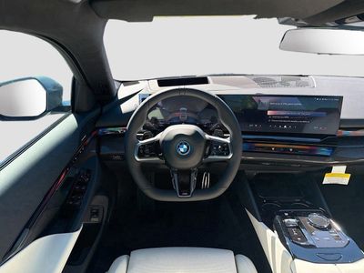 2026 BMW 5 Series - Photo 18
