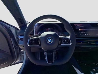 2026 BMW 5 Series - Photo 41