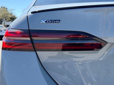 2026 BMW 5 Series - Photo 10