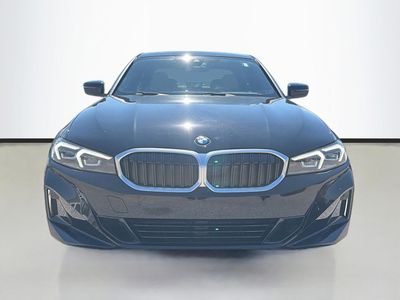 2025 BMW 3 Series - Photo 9