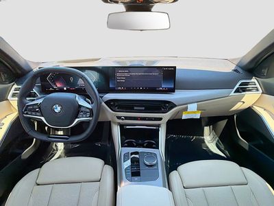 2025 BMW 3 Series - Photo 18