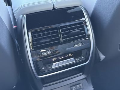 2026 BMW X7 - Photo 19