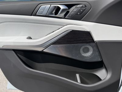 2027 BMW X7 - Photo 32