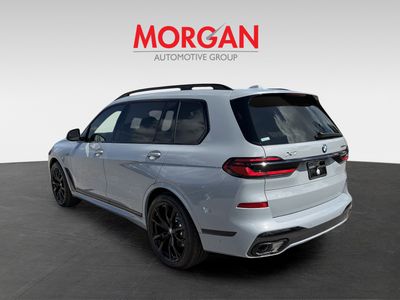2027 BMW X7 - Photo 3