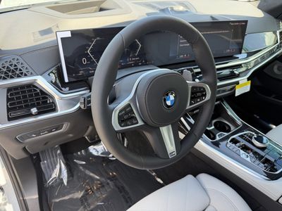 2027 BMW X7 - Photo 28