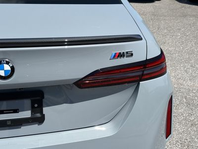 2026 BMW M5 - Photo 6