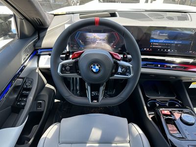 2026 BMW M5 - Photo 10