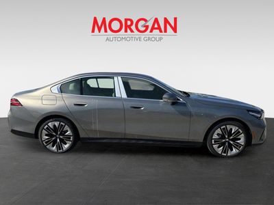 2026 BMW i5 - Photo 3