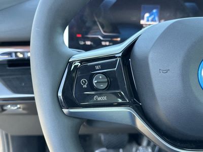2026 BMW i5 - Photo 34